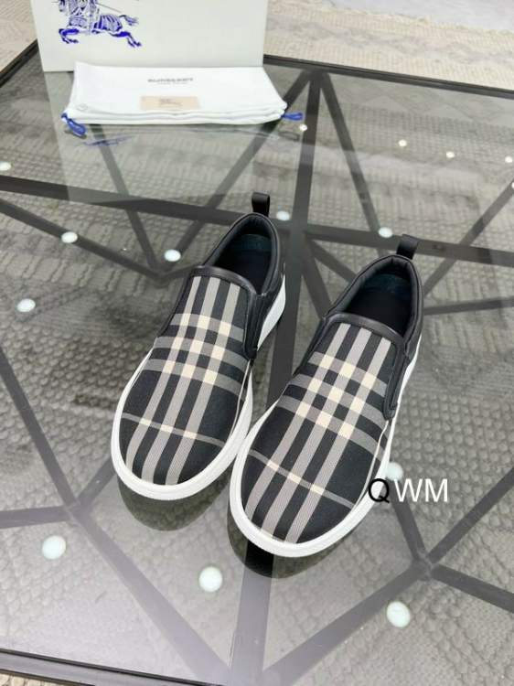 Picture of Burberry Shoes _SKUBurberrysz38-45WM04111866
